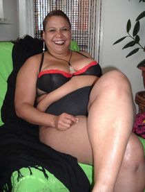 Smothering domina