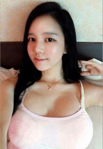 Sexy amateur babes shows