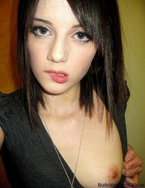 Sexy asian babe Yui